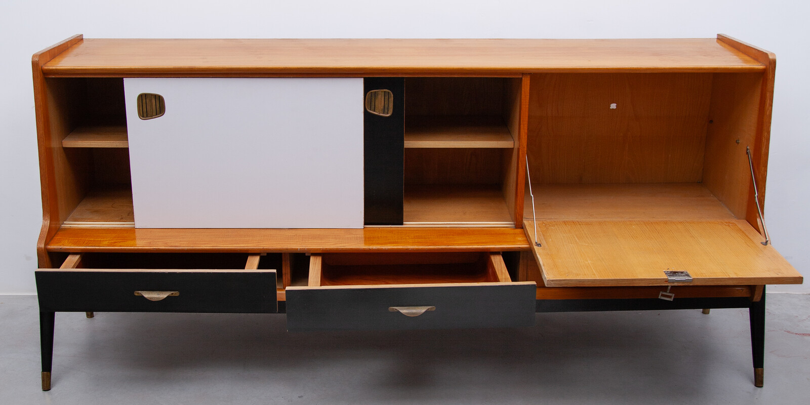 Oswald Vermaercke Sideboard with Black and White Sliding Doors, 1950s for V Form