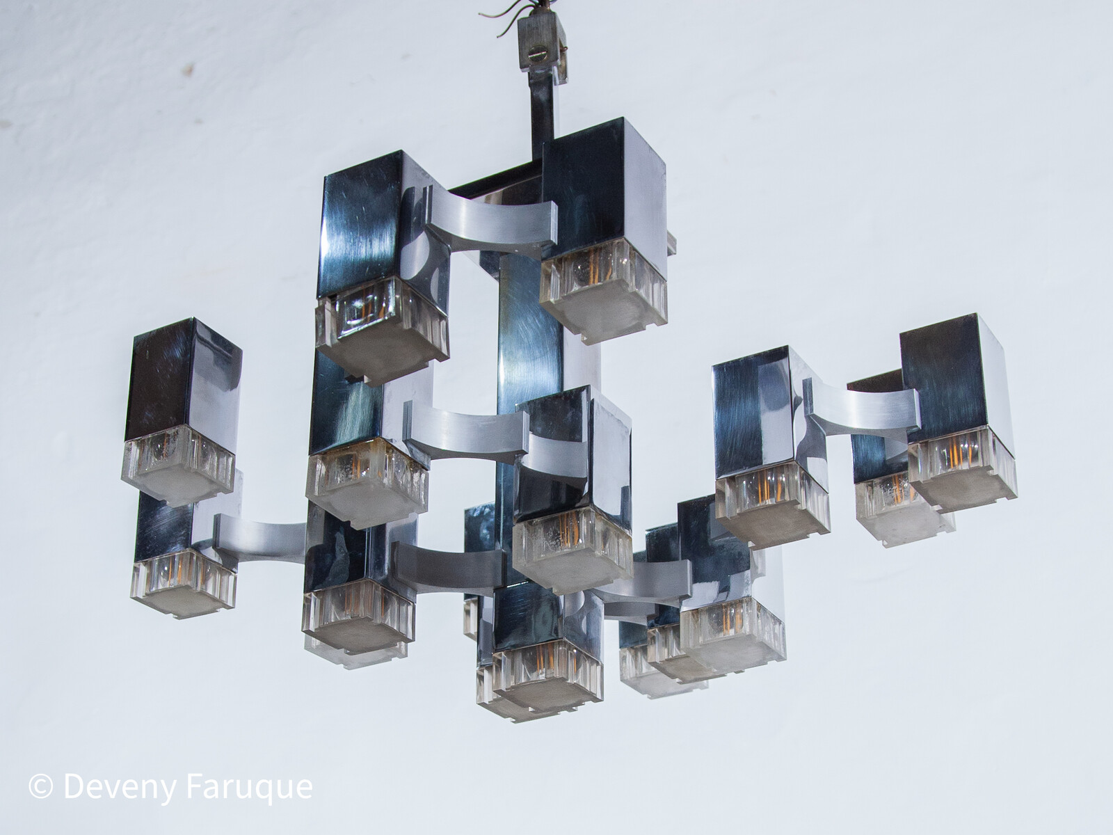 SCIOLARI CUBIC Chandelier 