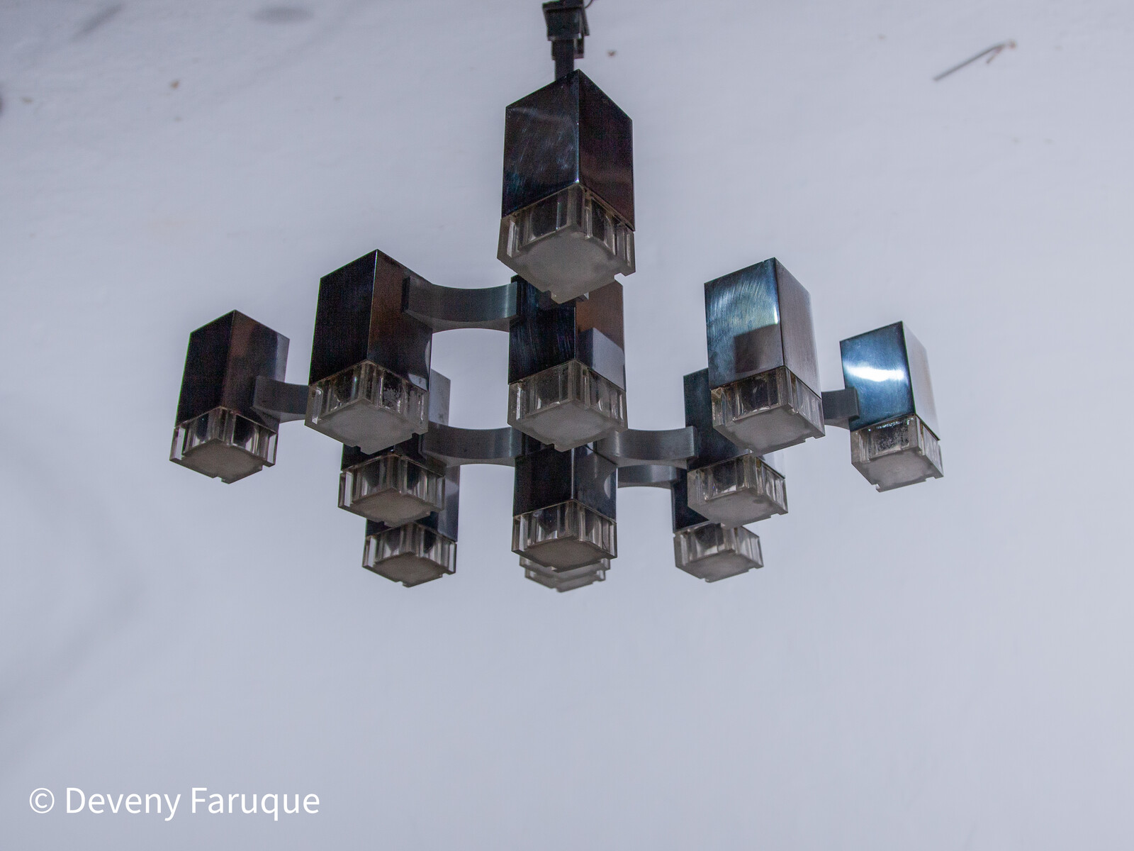 SCIOLARI CUBIC Chandelier 